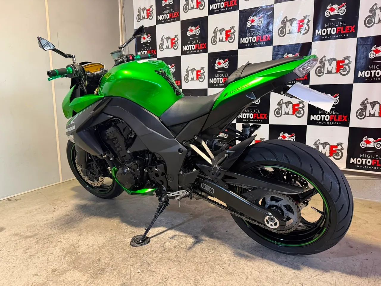 Motos Kawasaki Z 2013 no Brasil