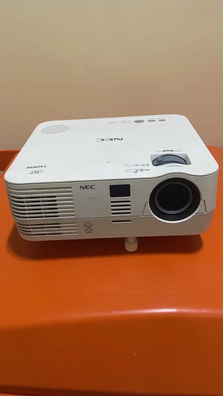 Projetor NEC