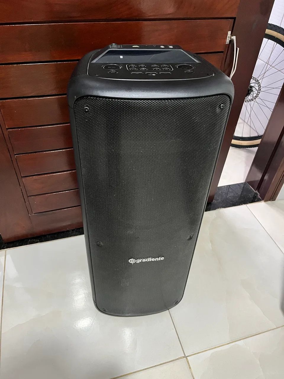 Vende-se caixa de som 