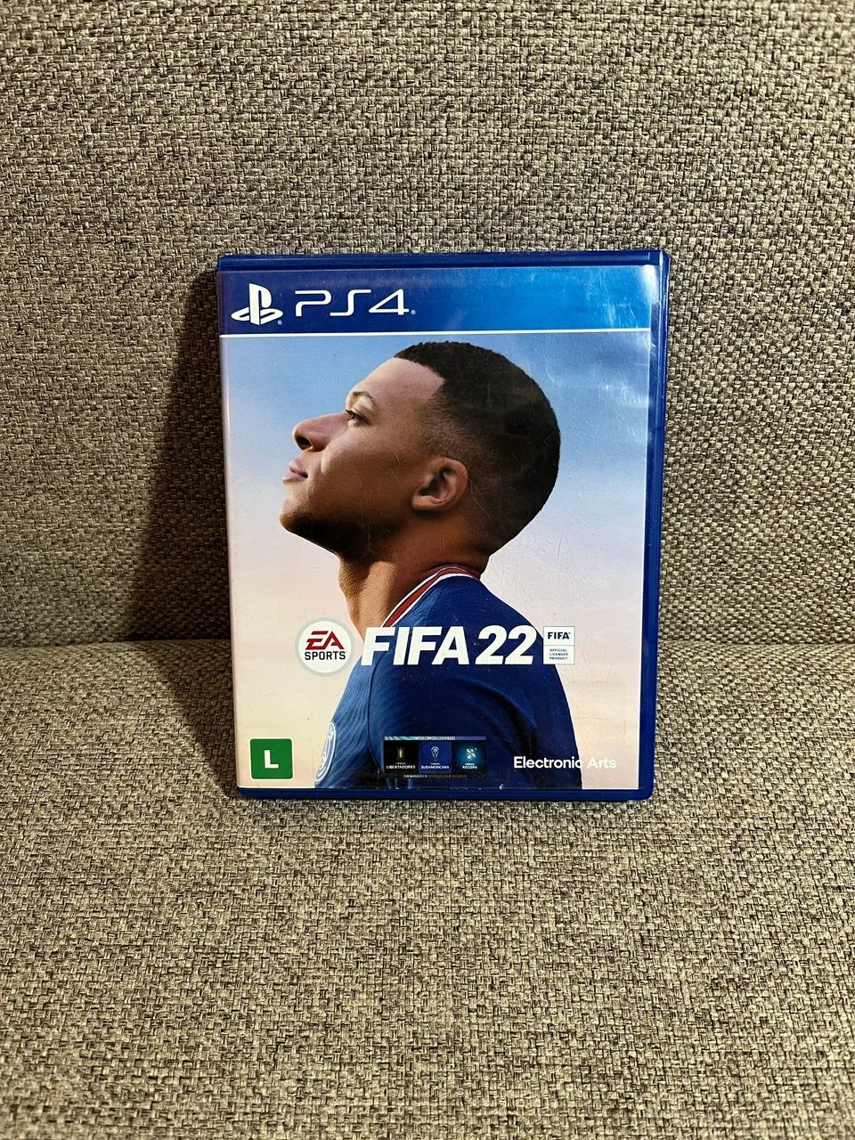 FIFA 22 - PS4 - Estado Excelente 