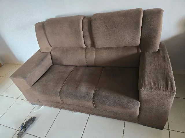 Sofá 2 e 3 lugares Doação