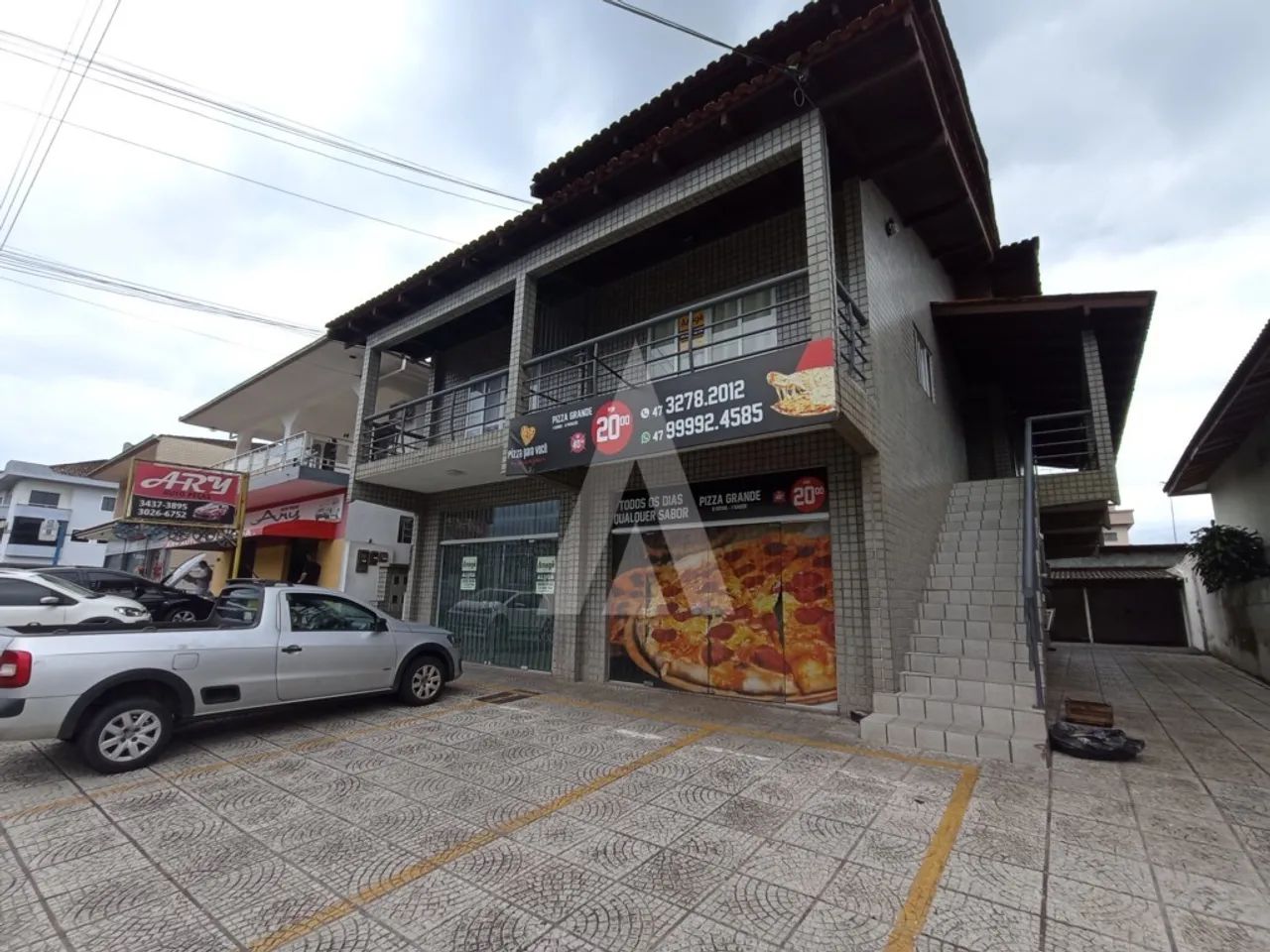 Apartamento com 1 quarto e sacada no Iririú - Foto 3
