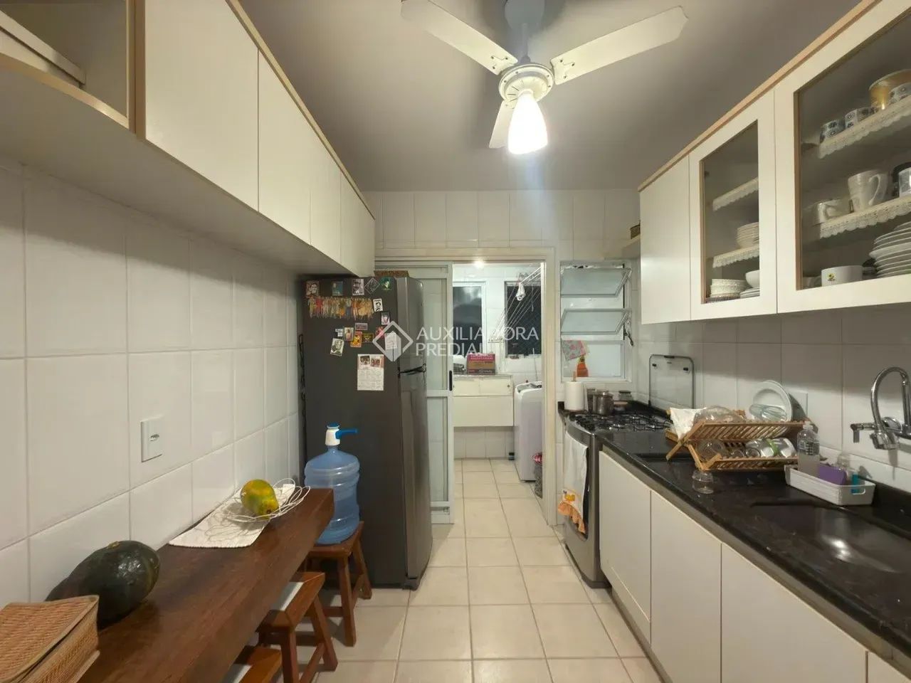 Apartamento com 3 Dormitórios, Suíte e 2 Vagas no Córrego Grande - Foto 3