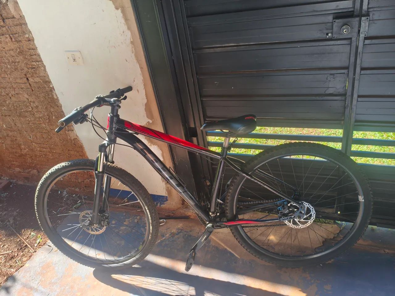 Vendo bicicleta lótus boa pro dia a dia  - Foto 2