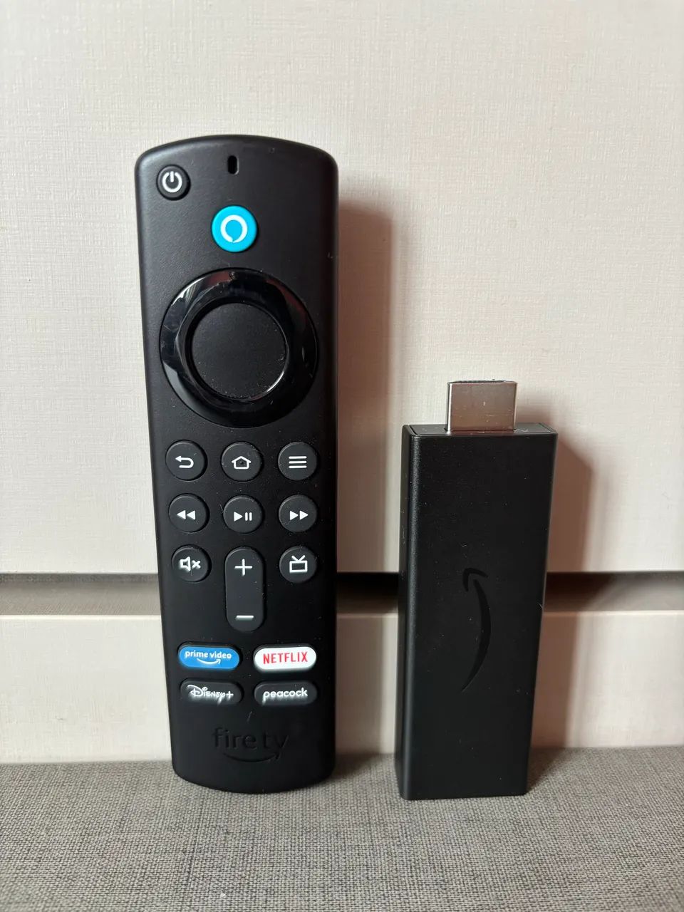 Amazon Fire TV Stick com Controle - Funcionando Perfeitamente - Foto 2