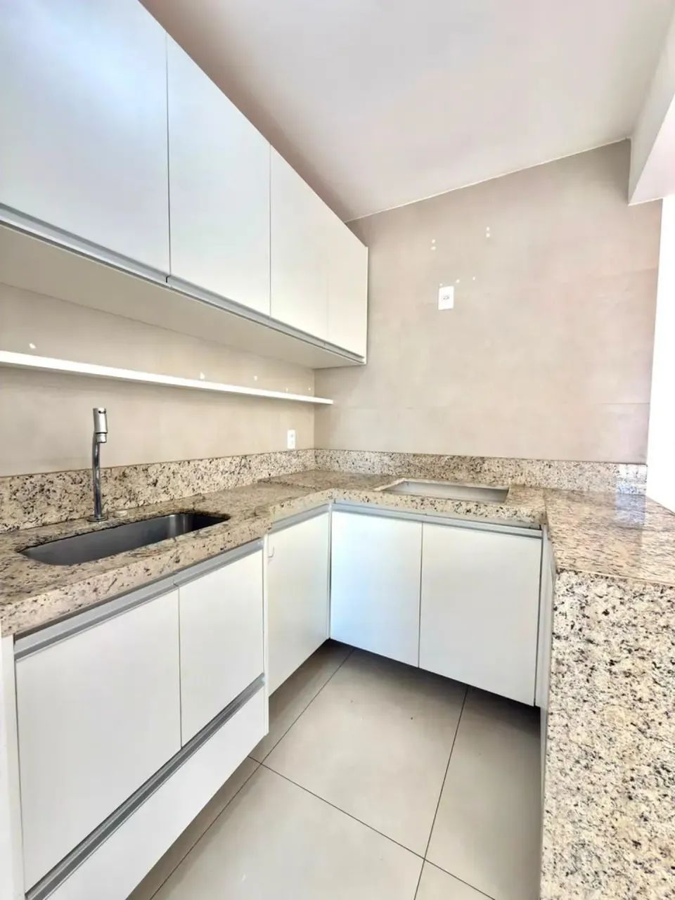 Apto para locação com 3 quartos, sendo uma suíte - Residencial Alvorada com 72m² - Foto 4