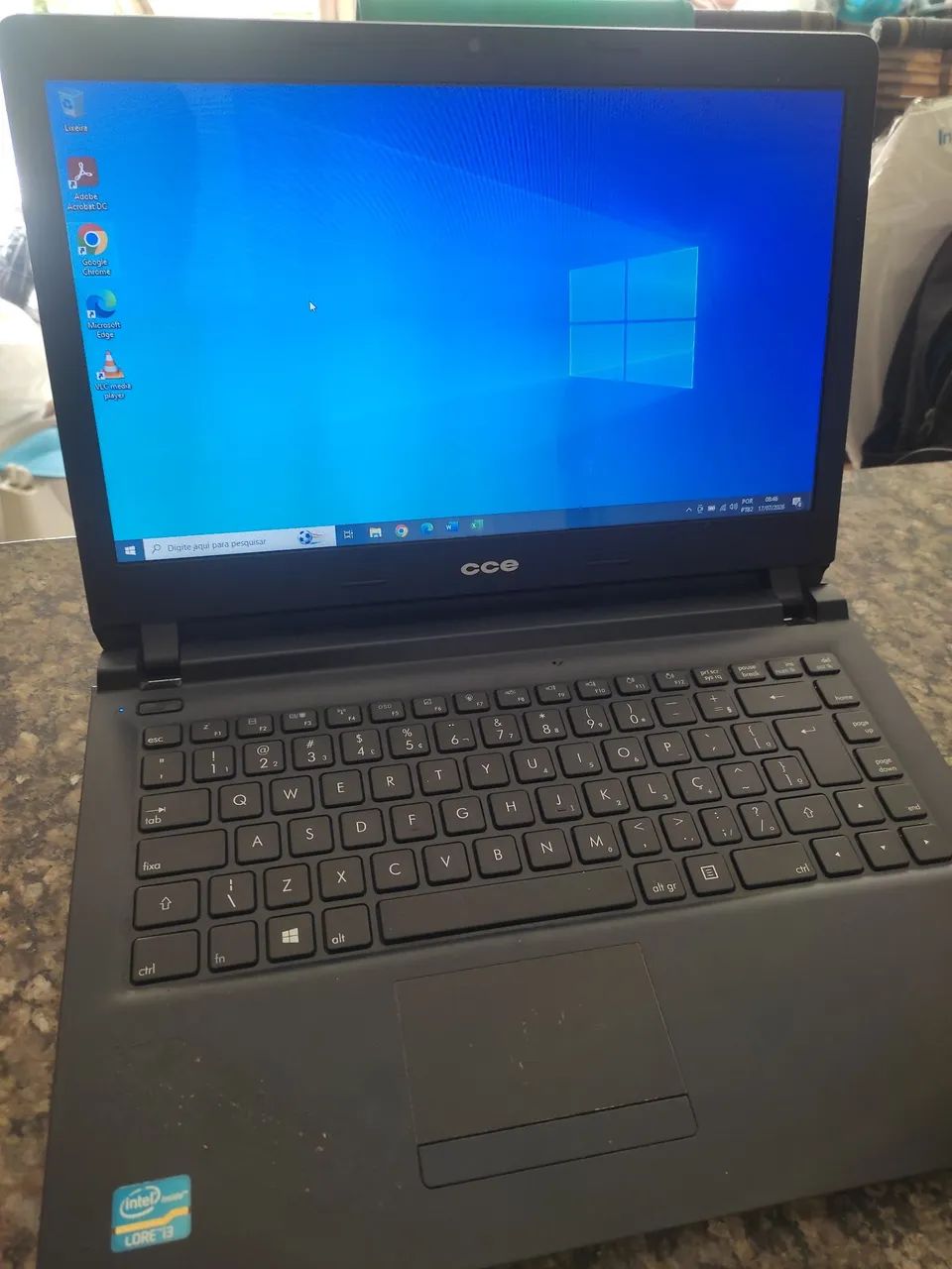 Vendo notebook CCE i3