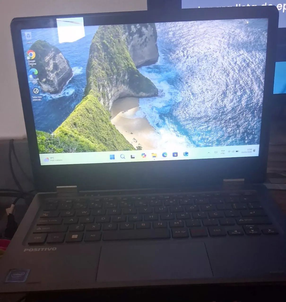 Notebook e tablet positivo  2 em 1 TOP