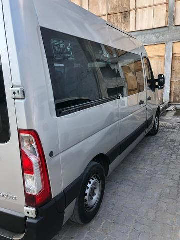 Vendo ou Troco Renault Master 14/15 16 Lugares Teto Alto - Foto 4