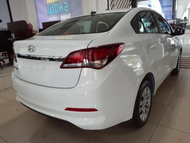 HYUNDAI HB20S 1.0MT COMFORT PLUS BLUEMEDIA 2019 - Foto 5