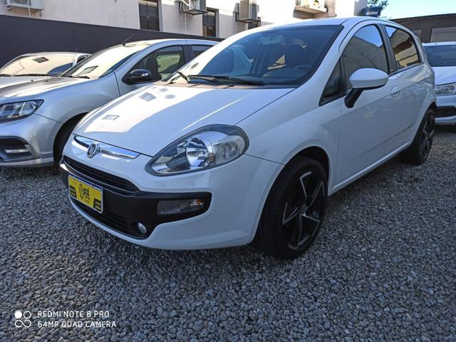 Punto Essence 1.6 2013 - Foto 12