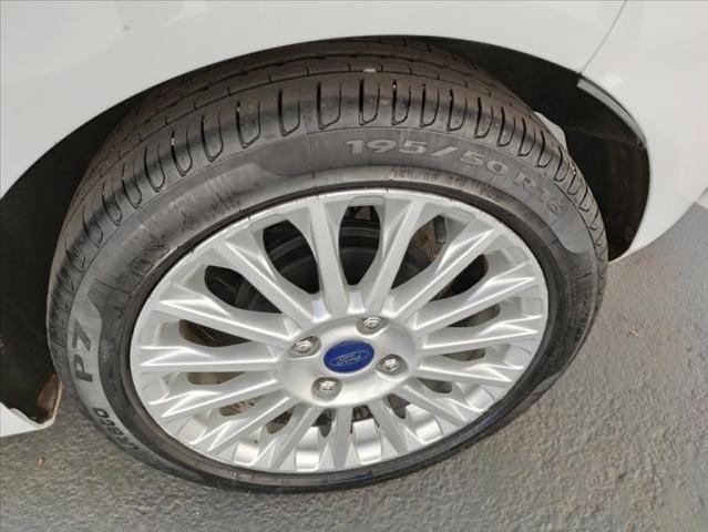 Ford Fiesta 1.6 Titanium Hatch 16v - Foto 8
