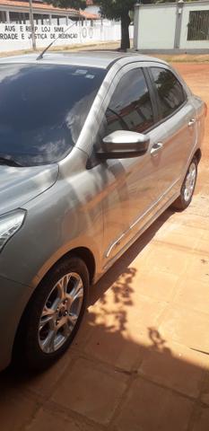 Ford Ka sedan SEL 1.5 X 2014/2015