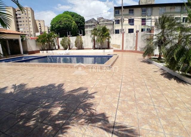 Casa com 4 Suites / Condominio Fechado / Rua do Bambuzal