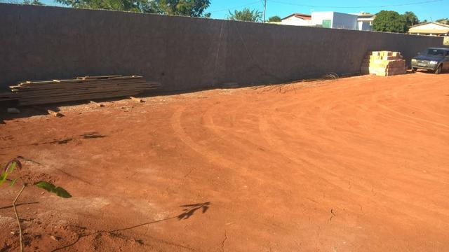 Casa inacabada na rua do posto rodobelo - aceita carro e toca - Foto 3