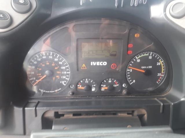 Iveco 740S46T 2011 6x4 automática Teto Alto - Foto 3
