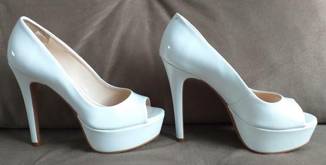 peep toe meia pata branco