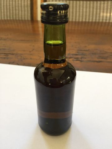 Mini Garrafinha de Bebida Vinho - Foto 3