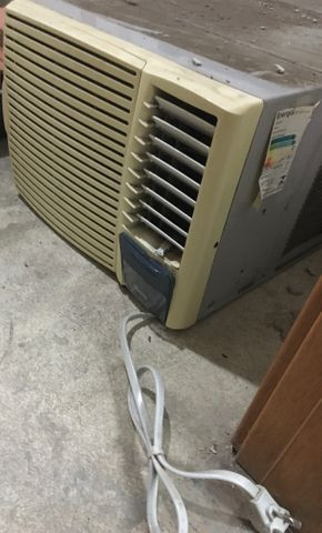 Ar Springer SILENTIA 7500btu 220V