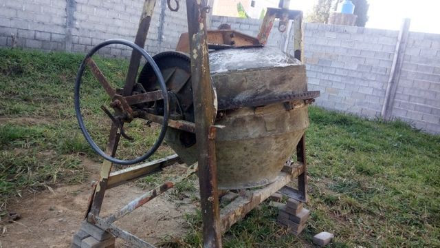 Betoneira 600 litros - Foto 2