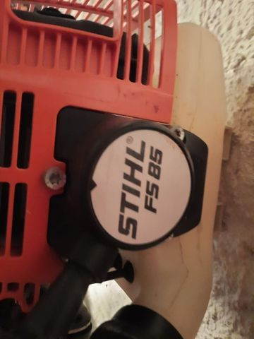 Roçadeira Marca Stihl FS 85 - Foto 2