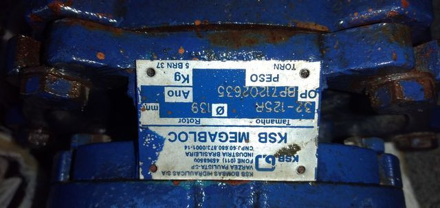Vendo 2 bombas 5cv semi novas KSB - WEG - Foto 3