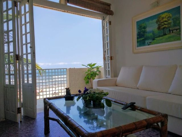Alugo apto Guarujá, Pe na areia R$5.800,00 (Pacote) - Incomparavel