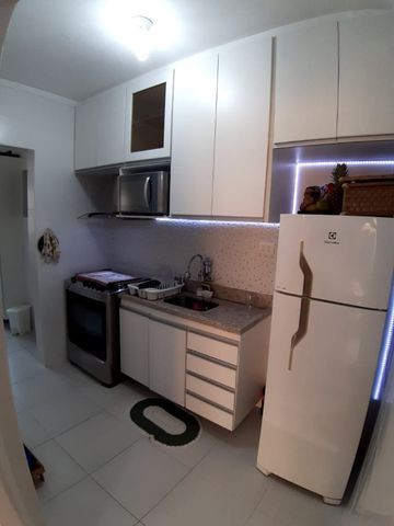 Lindo Apartamento de 2 dormit com sacada região Tortugas - Foto 16