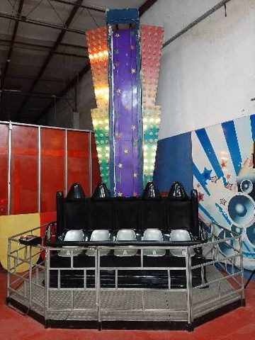 Torre Elevatória para buffet infantil (elavador) USADO