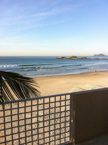 Alugo apto Guarujá, Pe na areia R$5.800,00 (Pacote) - Incomparavel - Foto 19