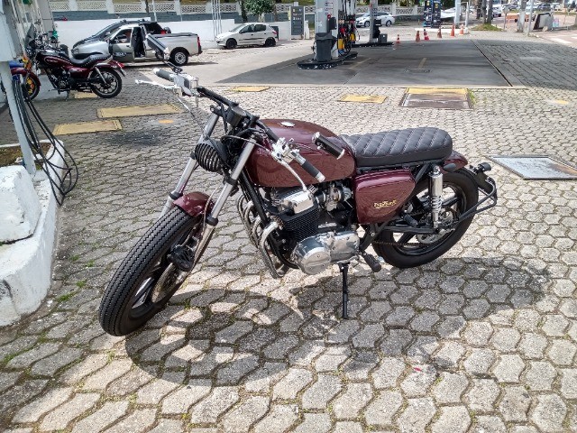 HONDA 750 FOUR MODELO K 7 GALO CAFÉ RACER ACEITO TROCA