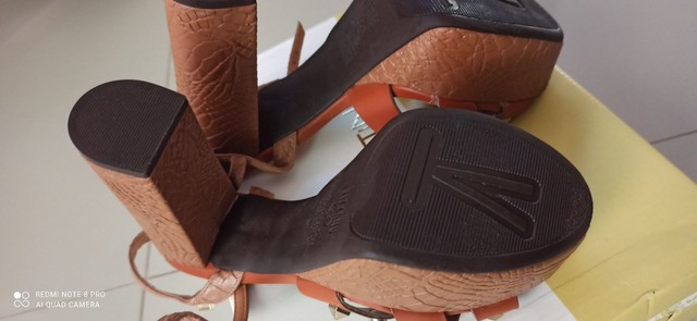 Sandália Salto alto Vizzano número 34 - Roupas e calçados - Papagaio, Feira  de Santana 997182926 | OLX