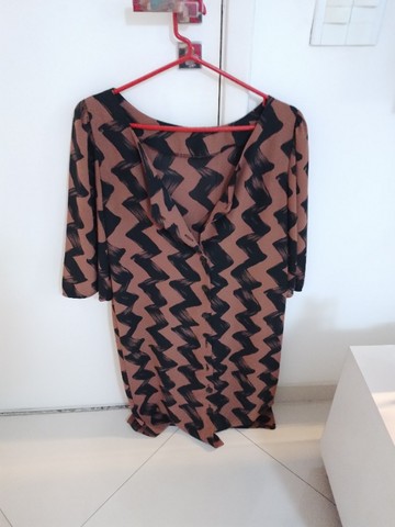 Vestido de seda comprado na Inglaterra  semi-novo