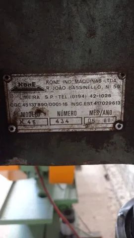 Furadeira de Coluna K-45 Automática, com mesa divisora e morsa.  - Foto 4