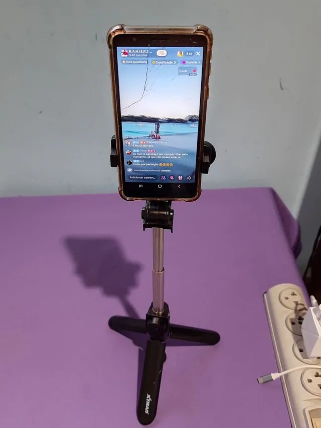 Bastão Tripé Espancivel Selfie Celular Suporte