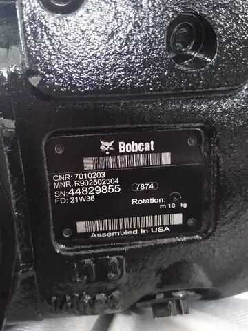 Bomba Hidráulica Nova Original BobCat E42