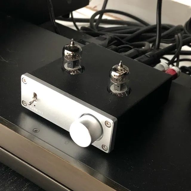 pré amplificador valvulado compacto Dilvpoetry