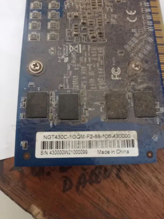 Placa de Vídeo NVidea ECS NGT430C 1 GB DDR3 - Foto 4