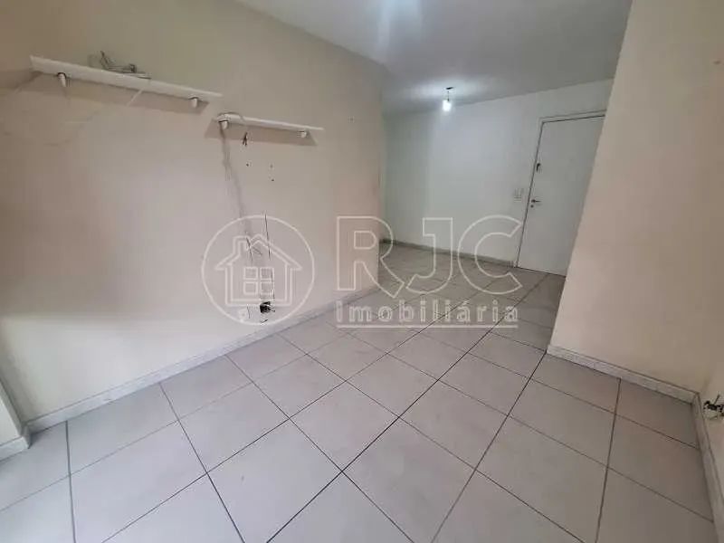 Apartamento - Padrão / Residencial / Tijuca - Foto 4