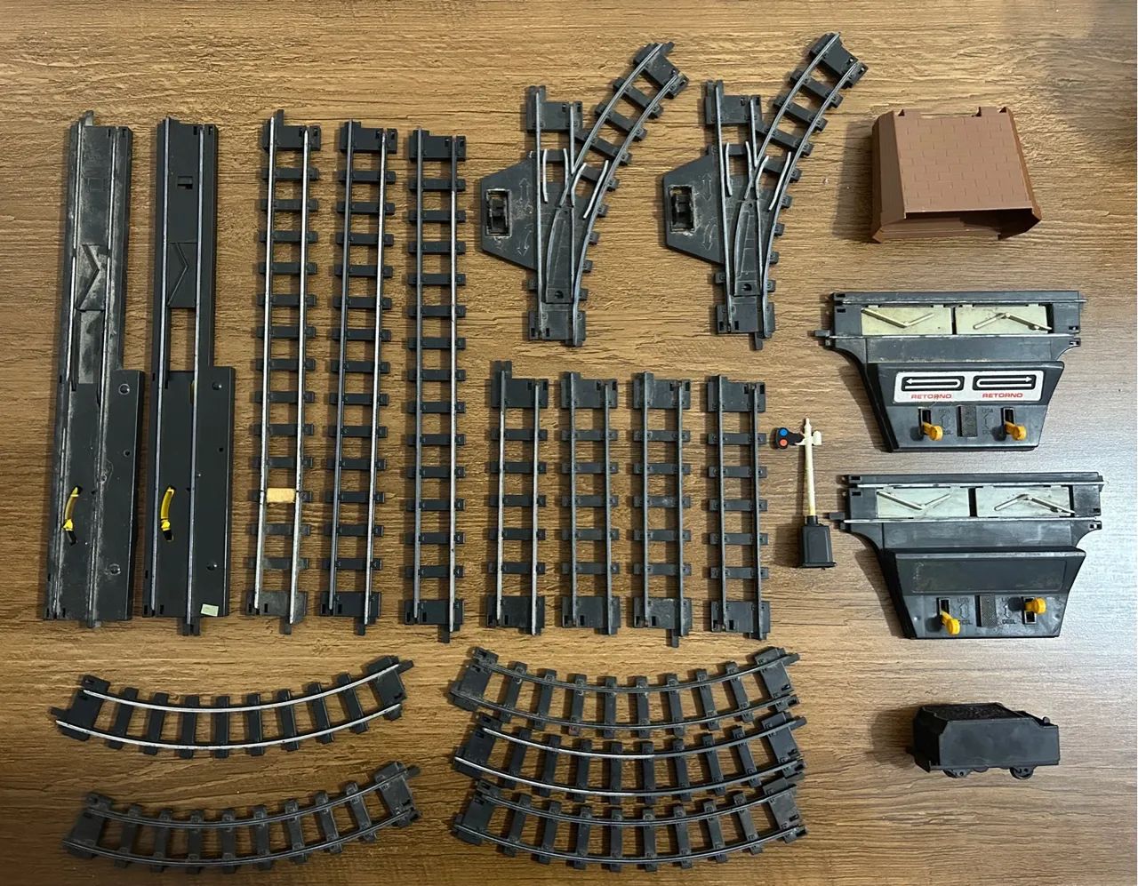 Lote de 21 peças - Ferrorama Estrela