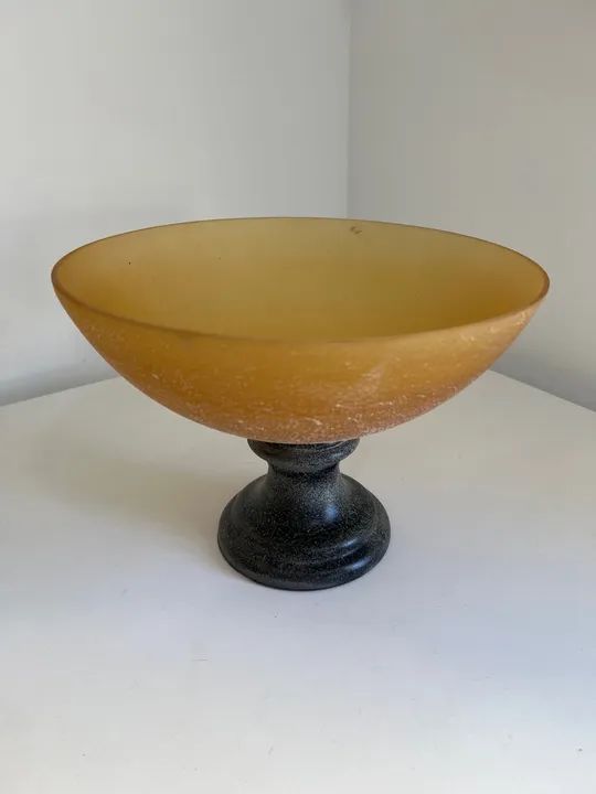 Fruteira de vidro com pé de ferro 21x30 cms  Antiga(crédito, débito, Pix e PicPay)  - Foto 3