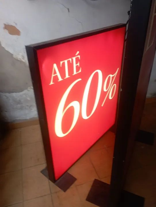 Painel, Totem com iluminação para loja - Foto 5