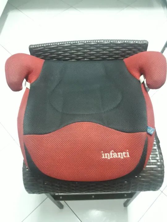 Assento infantil para carro