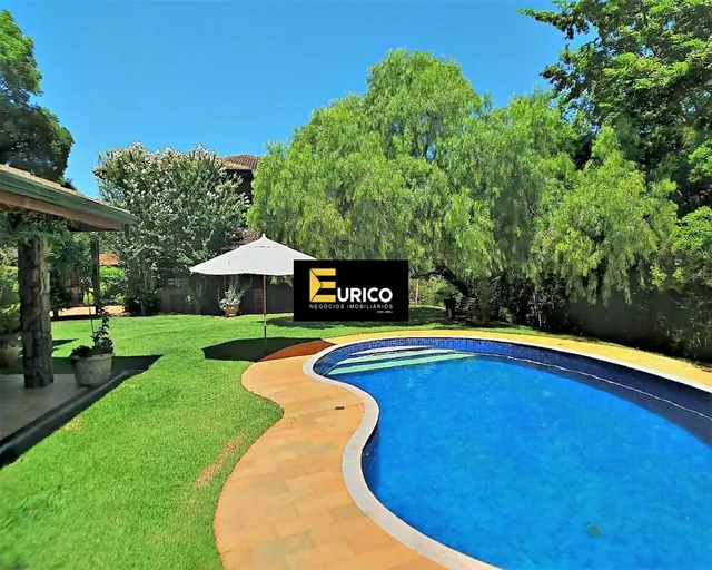 Casa à venda no Condomínio Estância Marambaia em Vinhedo/SP