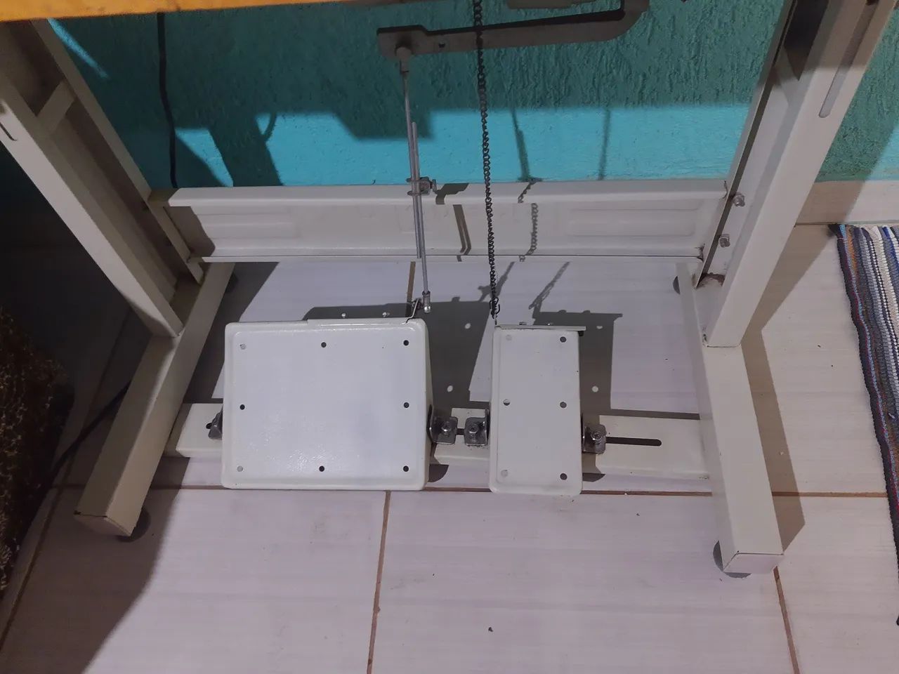 Máquina de costura industrial ponto cadeia  - Foto 4