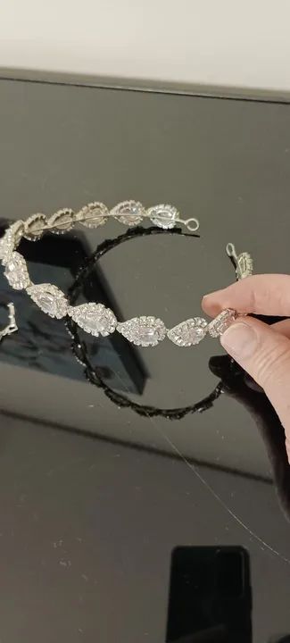 Kit de Noiva - (Tiara, Pulseira e Brincos) - Foto 2