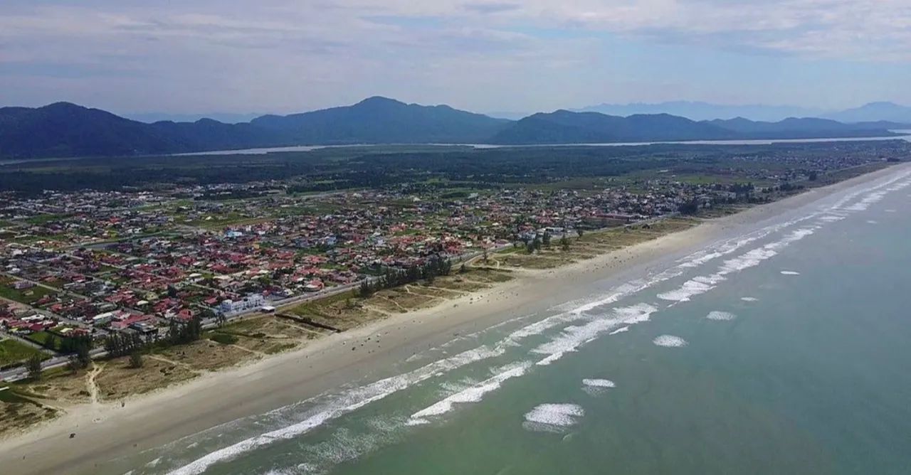 Terrenos na Ilha Comprida 60x SEM JUROS