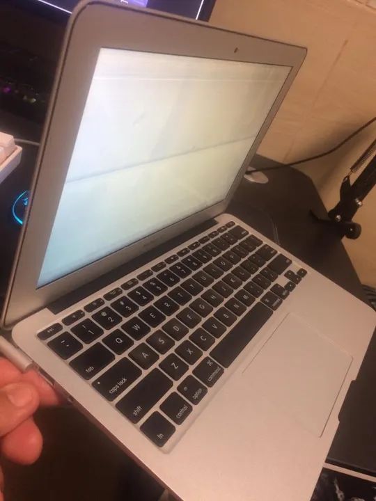 macbook air 11 processdor corel i5  - Foto 3
