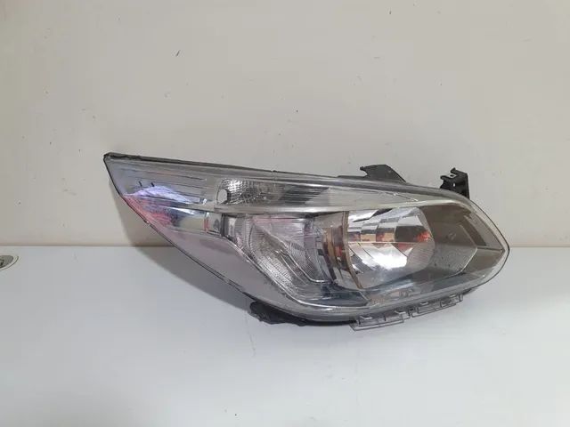 Farol direito Spin 12/18