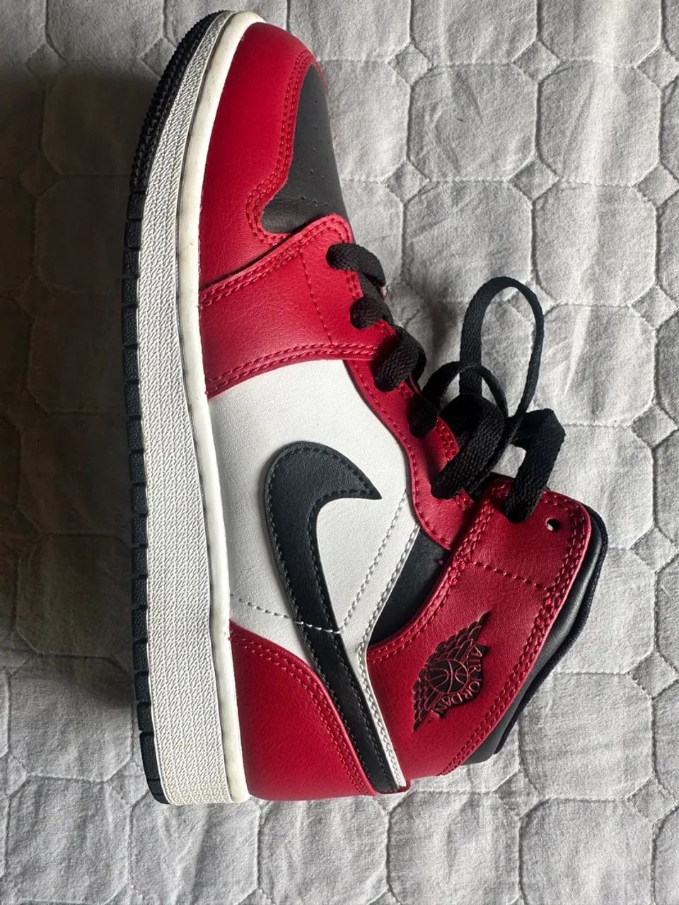 Air Jordan 1 Mid (GS) - Tamanho 35 - Foto 3